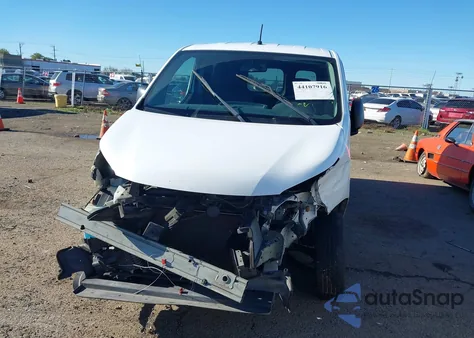 2016 Nissan Nv200 S z USA, uszkodzony, nr VIN 3N6CM0KN4GK690457